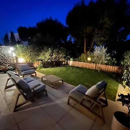 Cosy 2 Bedrooms With Garden Vallauris
